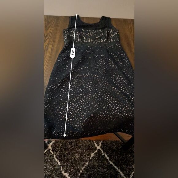 BCBG Maxazria Alice Dress black crochet lace overlay size 10 EUC back zip - Picture 15 of 16